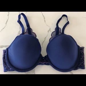 Wacoal 32C  T Shirt Bra Style 853252